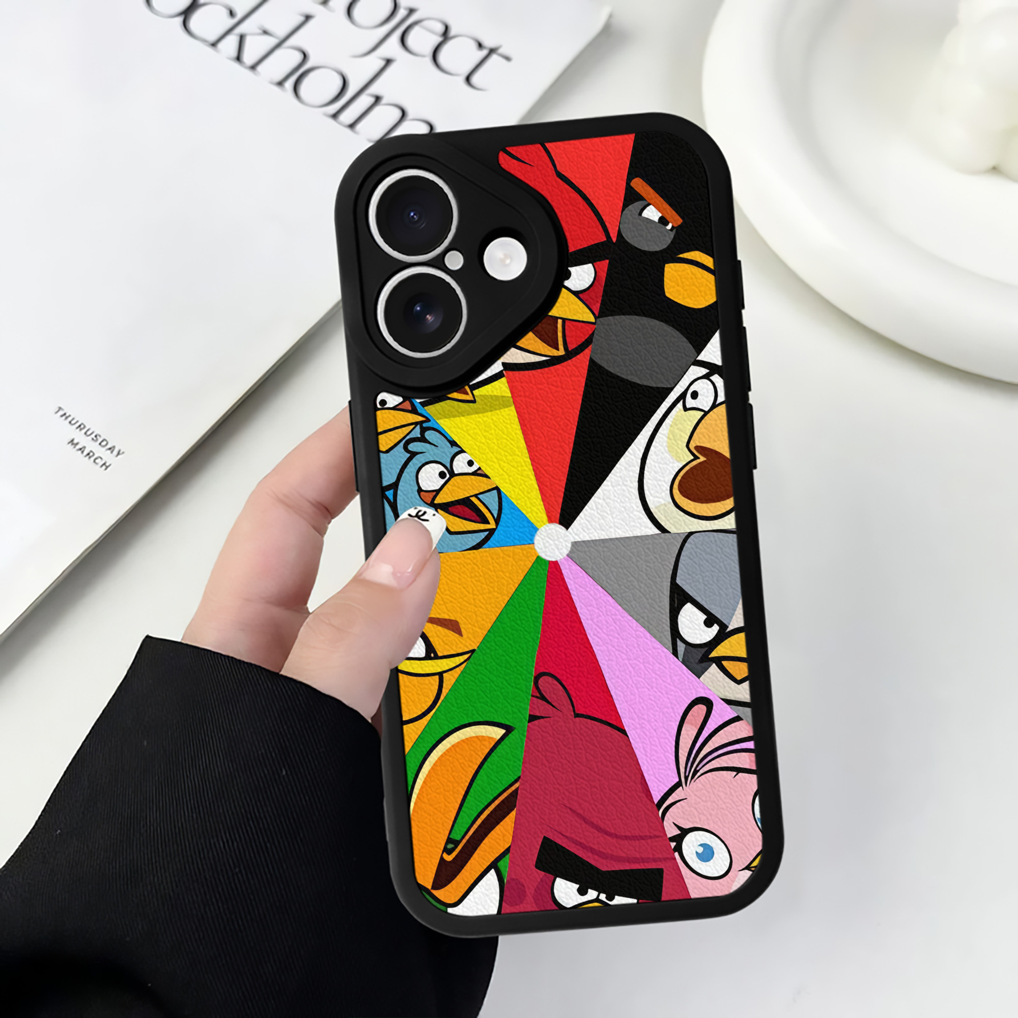 （画像用） Angry Birds アングリーバード 【iPhone 16シリーズ対応】シリコンスマホケース（レザー調） 材質：シリコン